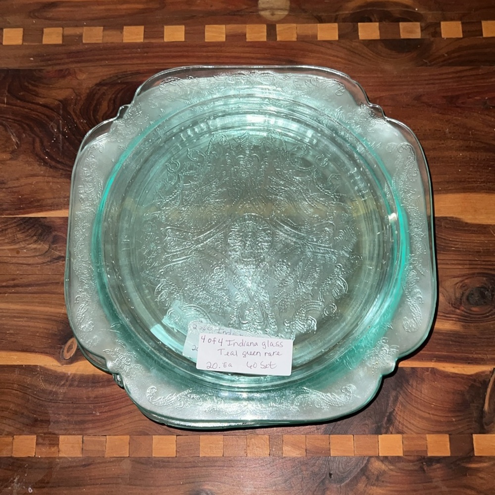 RARE Green Indiana Glass - Picture 5 of 5